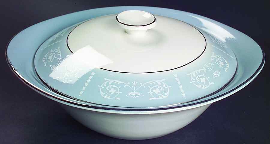 Belvedere Round Covered Vegetable by Arklow-1