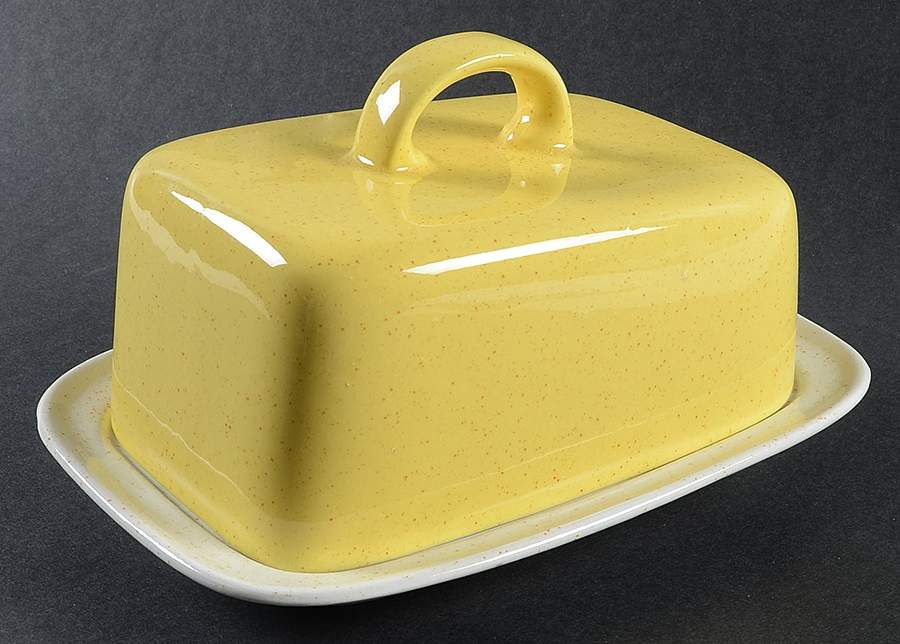 Glendree Cheese Dish with Lid (Wedge) by Arklow-1