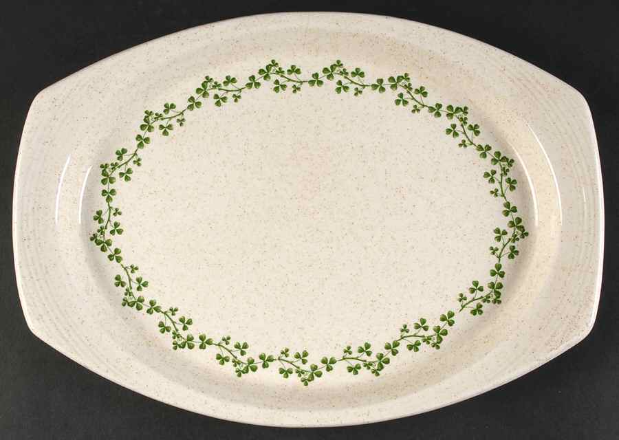 Wild Shamrock 13" Oval Serving Platter by Arklow-1