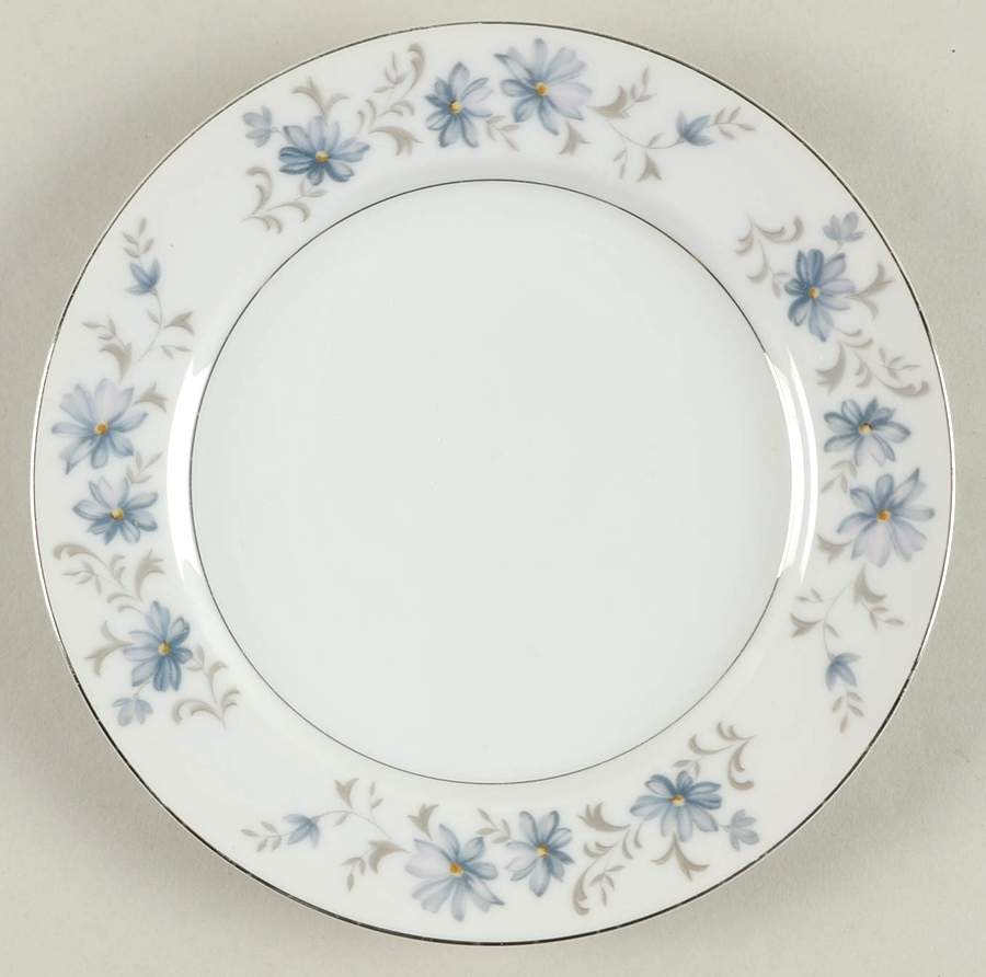 Belmont Salad Plate by Arlen-1