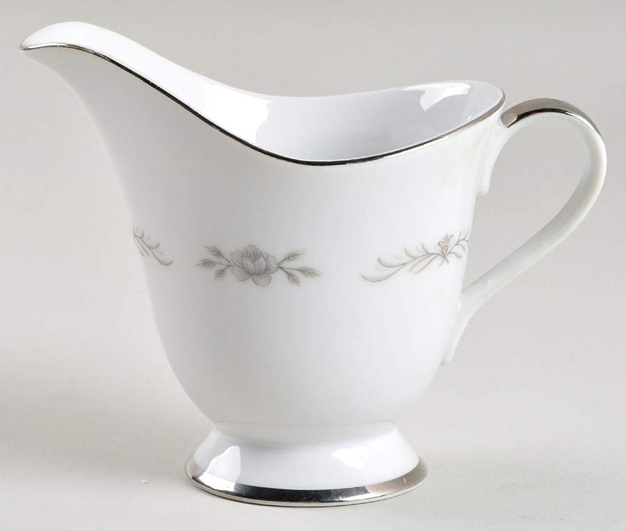 Doral Creamer by Arlen-1