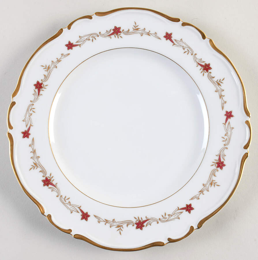 Dorchester Dinner Plate by Arlen-1