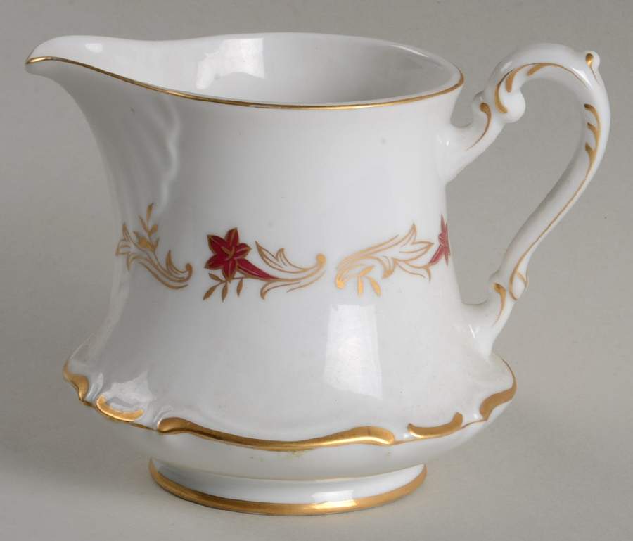 Dorchester Creamer by Arlen-1