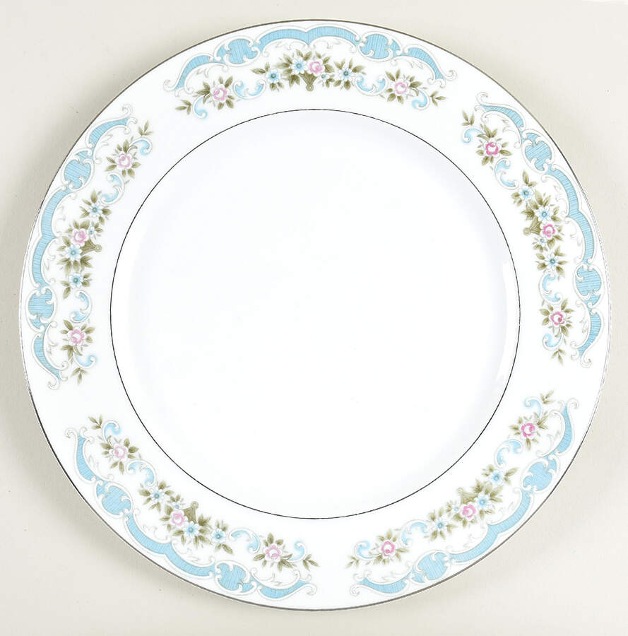 Florentine Dinner Plate by Arlen-1