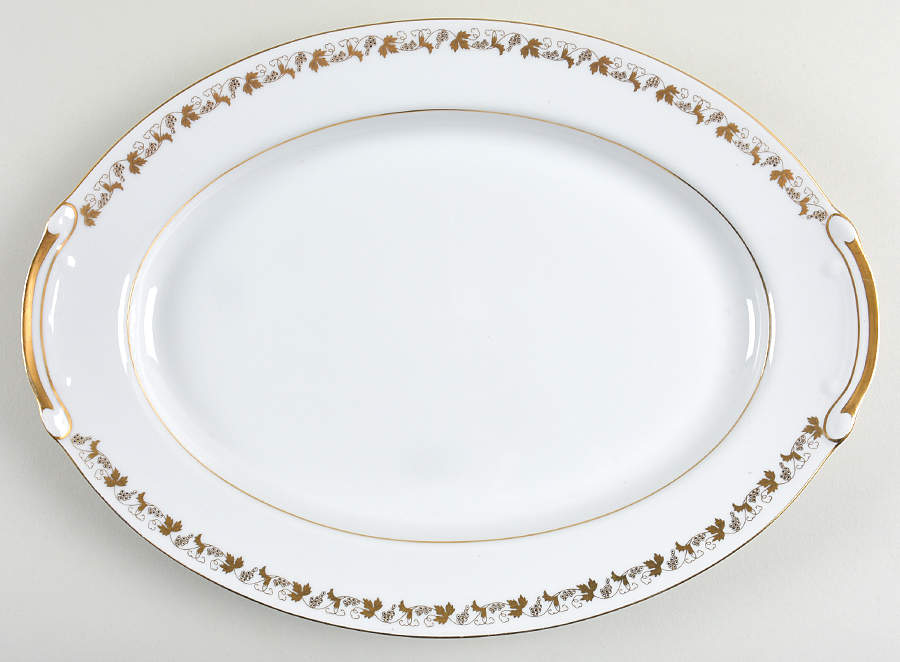 Hampshire 14" Oval Serving Platter by Arlen-1