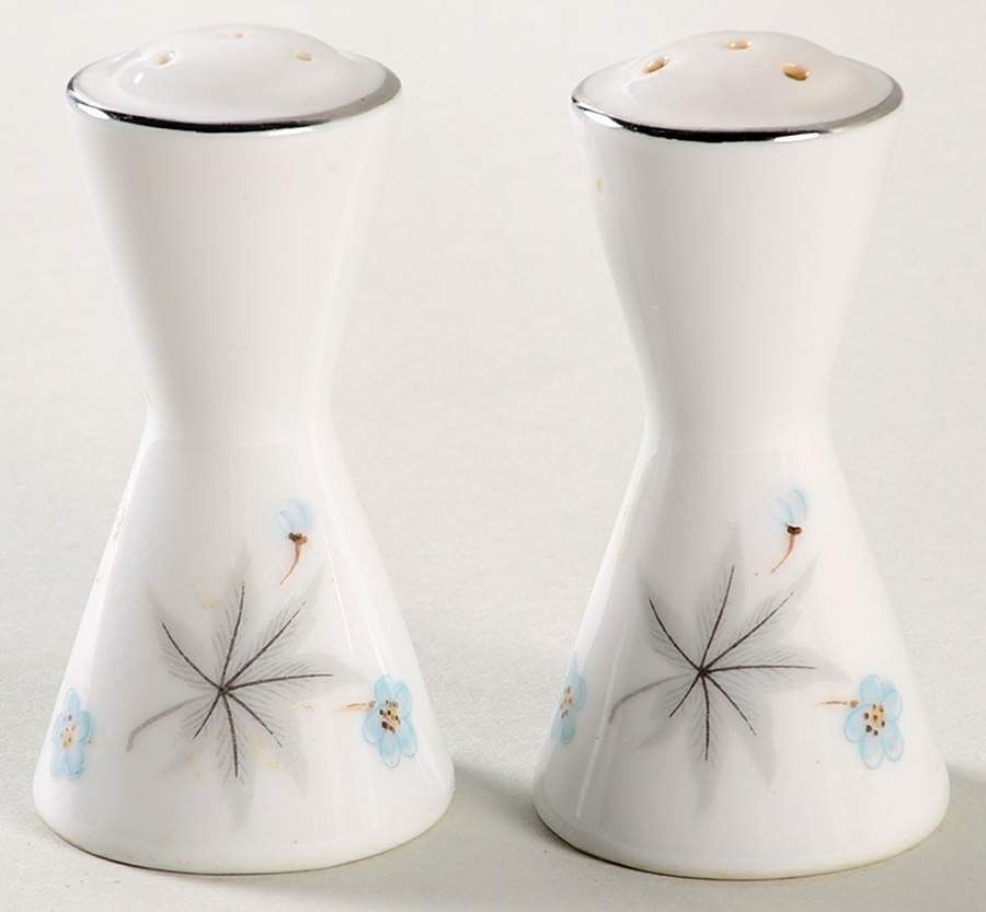 Lido Salt & Pepper Set by Arlen-1