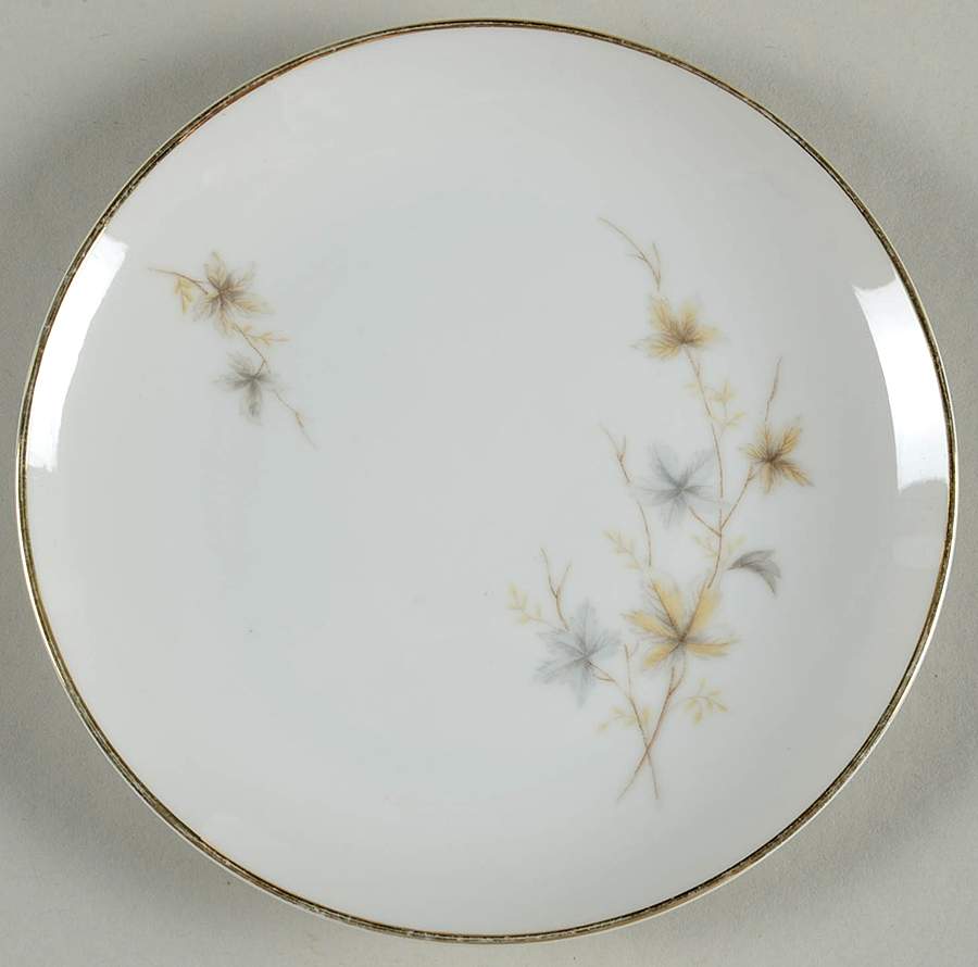 Maple Leaf Bread & Butter Plate by Arlen-1