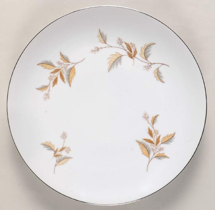 Oak Leaf 12" Chop Plate (Round Platter) by Arlen-1