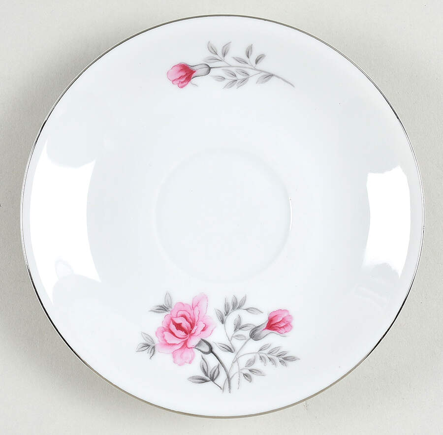 Petite Saucer by Arlen-1