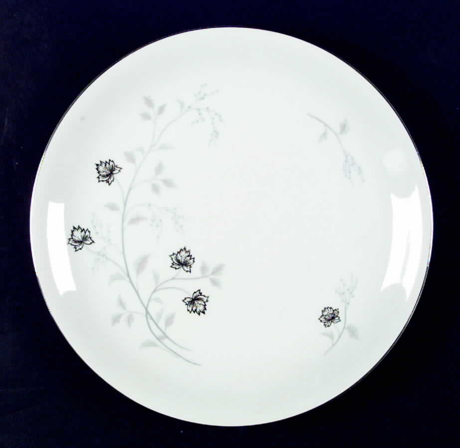 Platina Dinner Plate by Arlen-1
