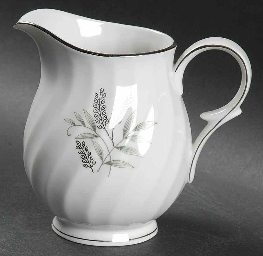 Prestige Creamer by Arlen-1