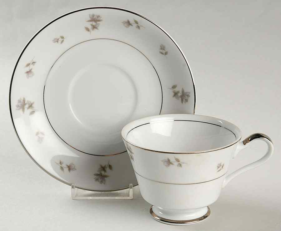 Prelude Footed Cup & Saucer Set by Arlen-1