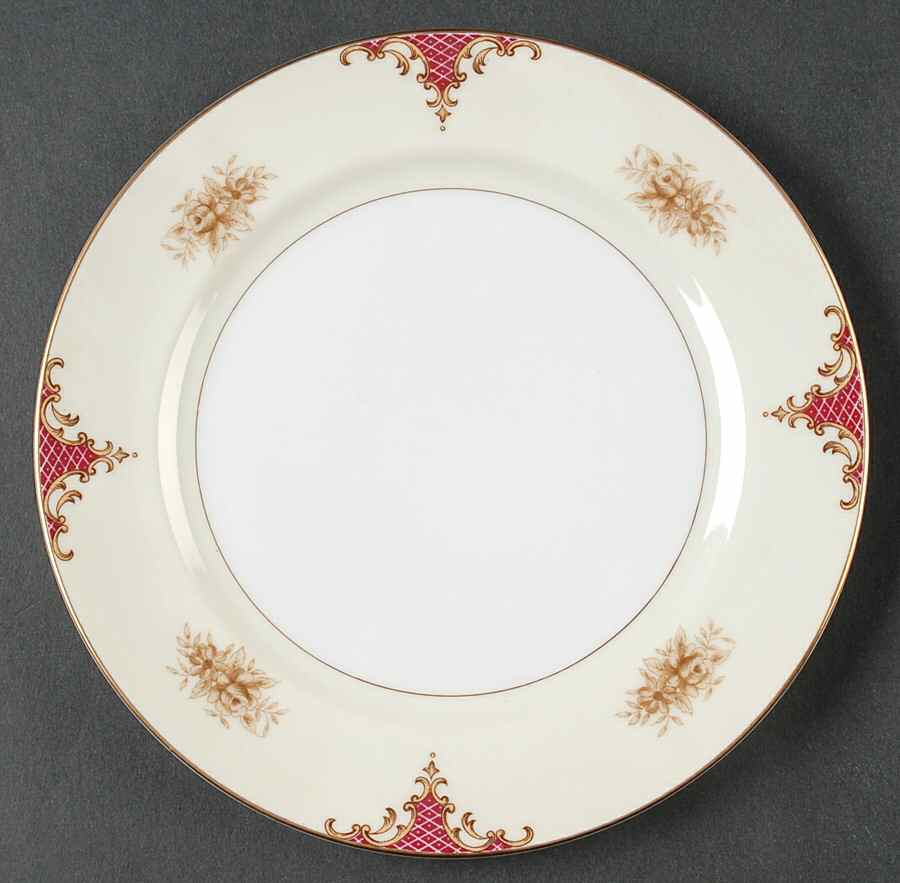 Regina Salad Plate by Arlen-1