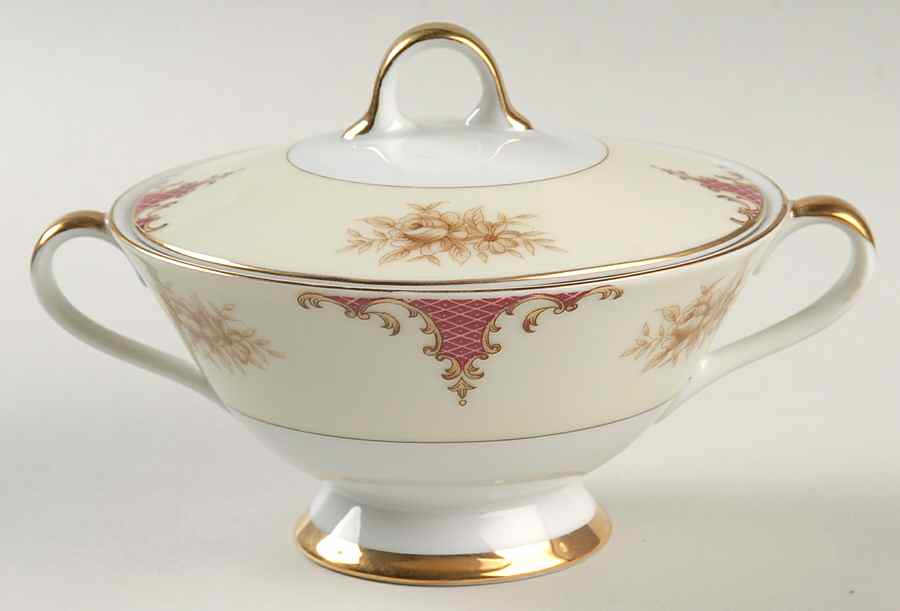 Regina Sugar Bowl & Lid by Arlen-1