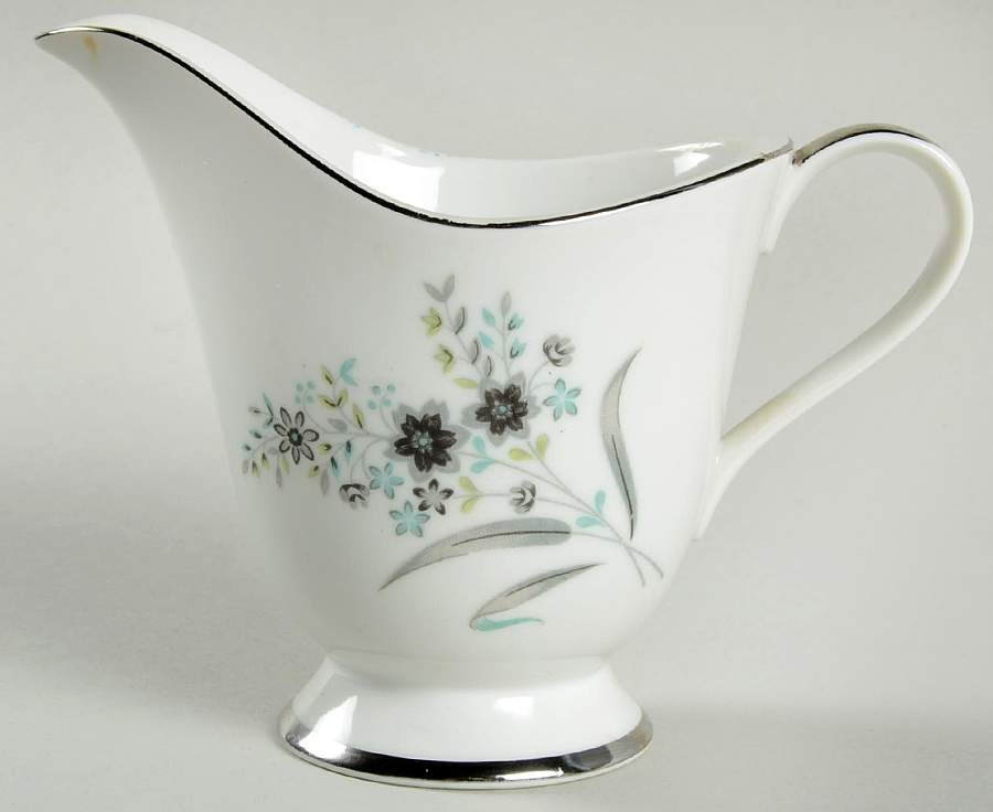 Saxony Creamer by Arlen-1