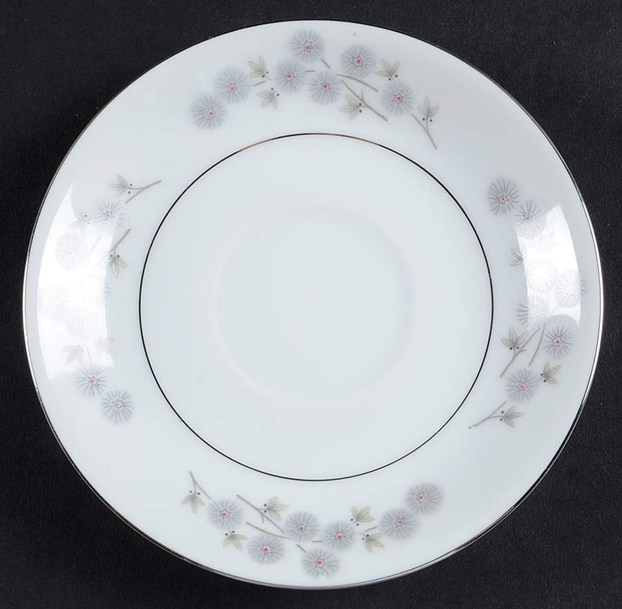 Starlet Saucer by Arlen-1