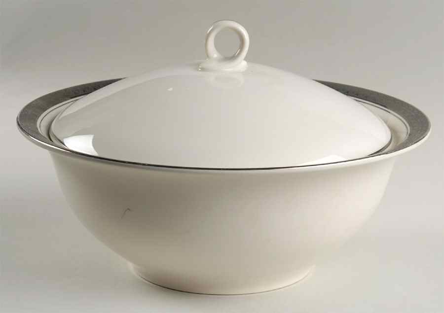 Grand President Round Covered Vegetable by American Royalty-1