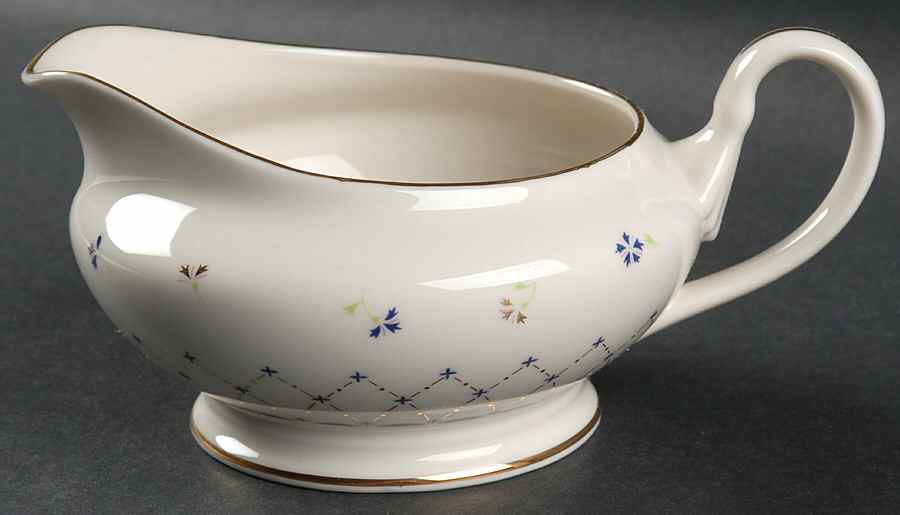 Regalblu Gravy Boat by American Royalty-1
