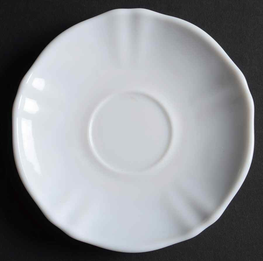 Florentine Saucer by Arcopal-1