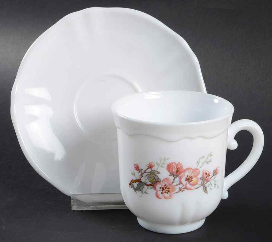Florentine Flat Cup & Saucer Set by Arcopal-1