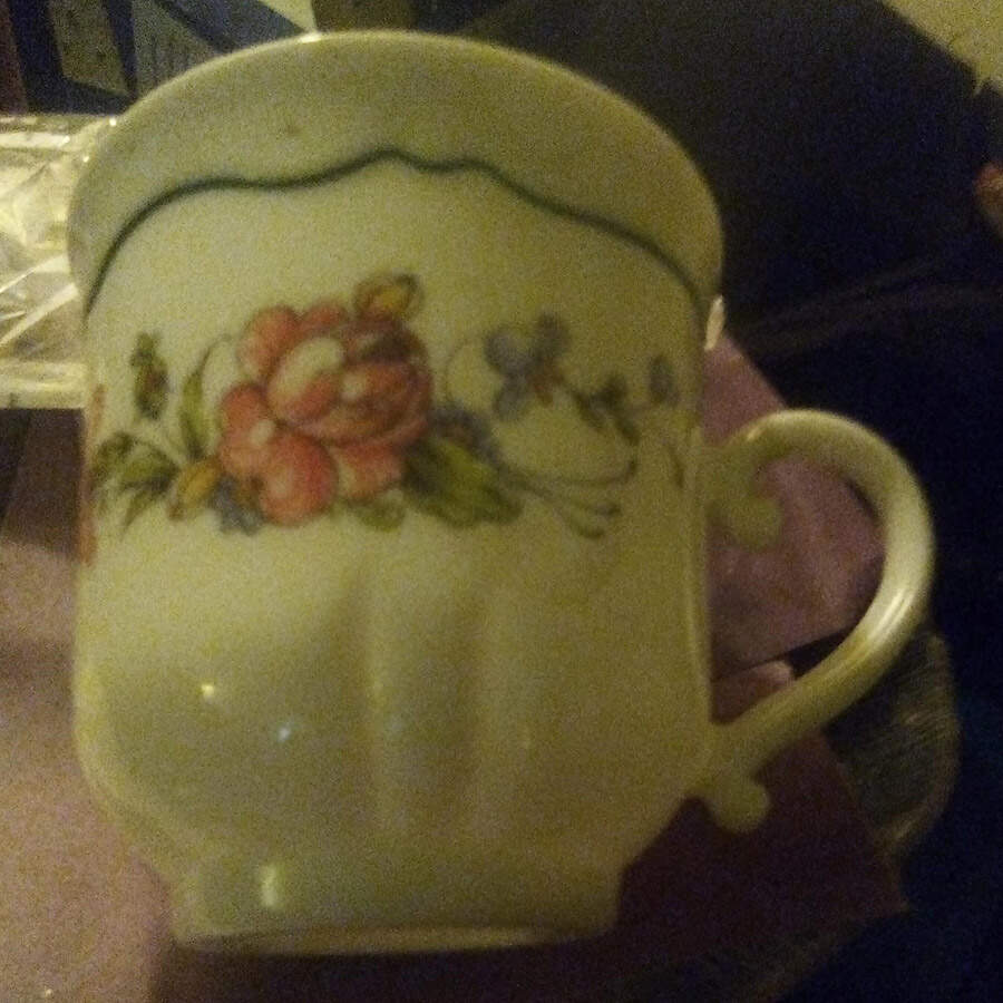 Provincial Footed Cup by Arcopal-1