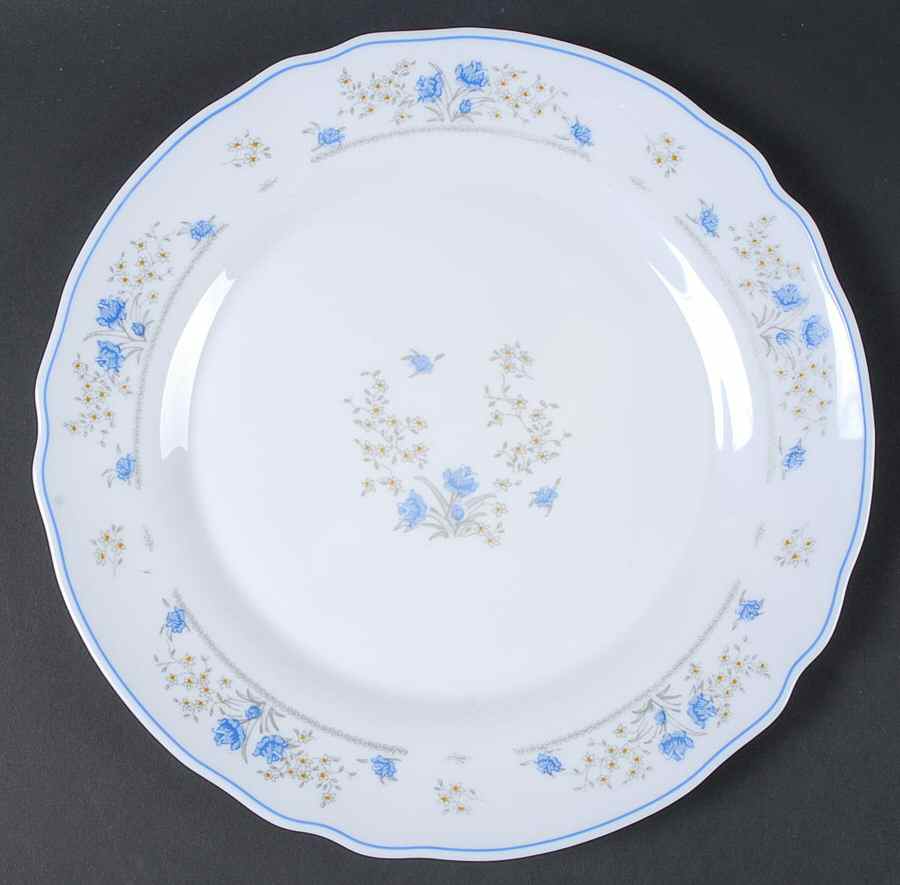 Romantique 11" Chop Plate (Round Platter) by Arcopal-1