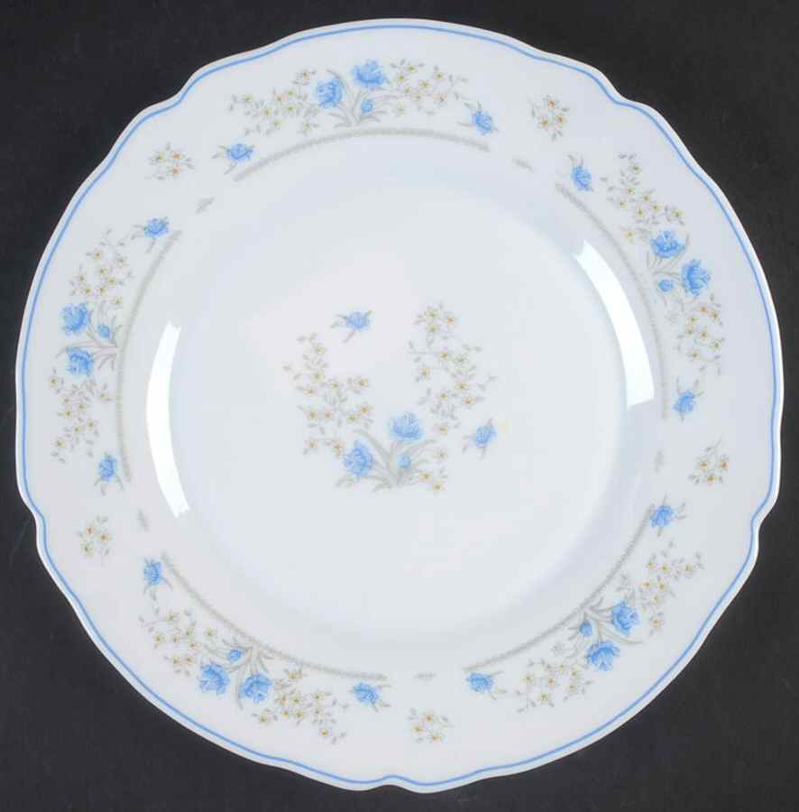 Romantique Luncheon Plate by Arcopal-1
