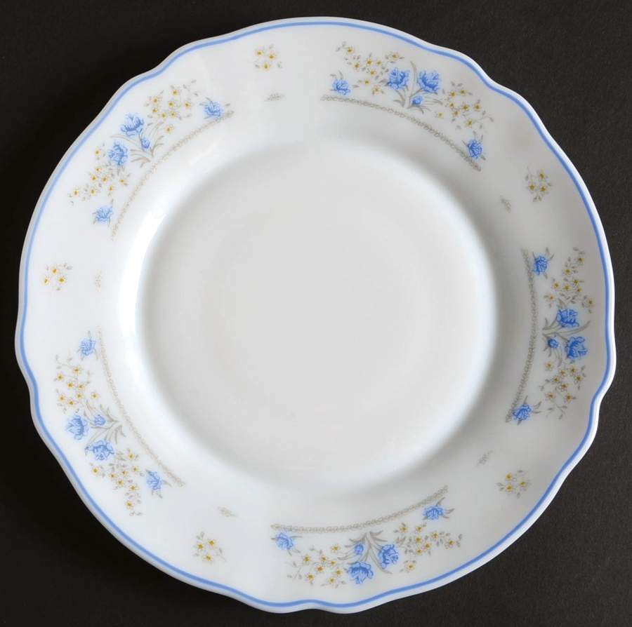 Romantique Salad Plate by Arcopal-1