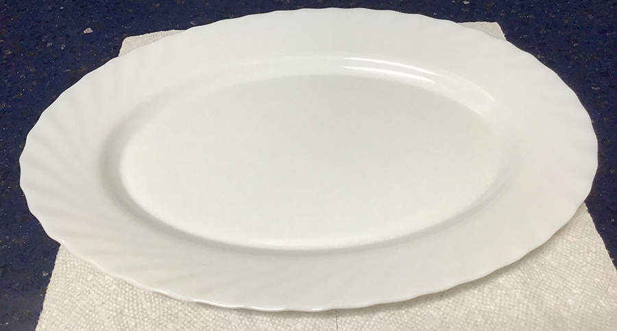 Trianon White 13" Oval Serving Platter by Arcopal-1