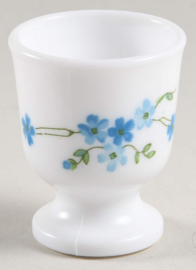 Veronica Single Egg Cup by Arcopal-1