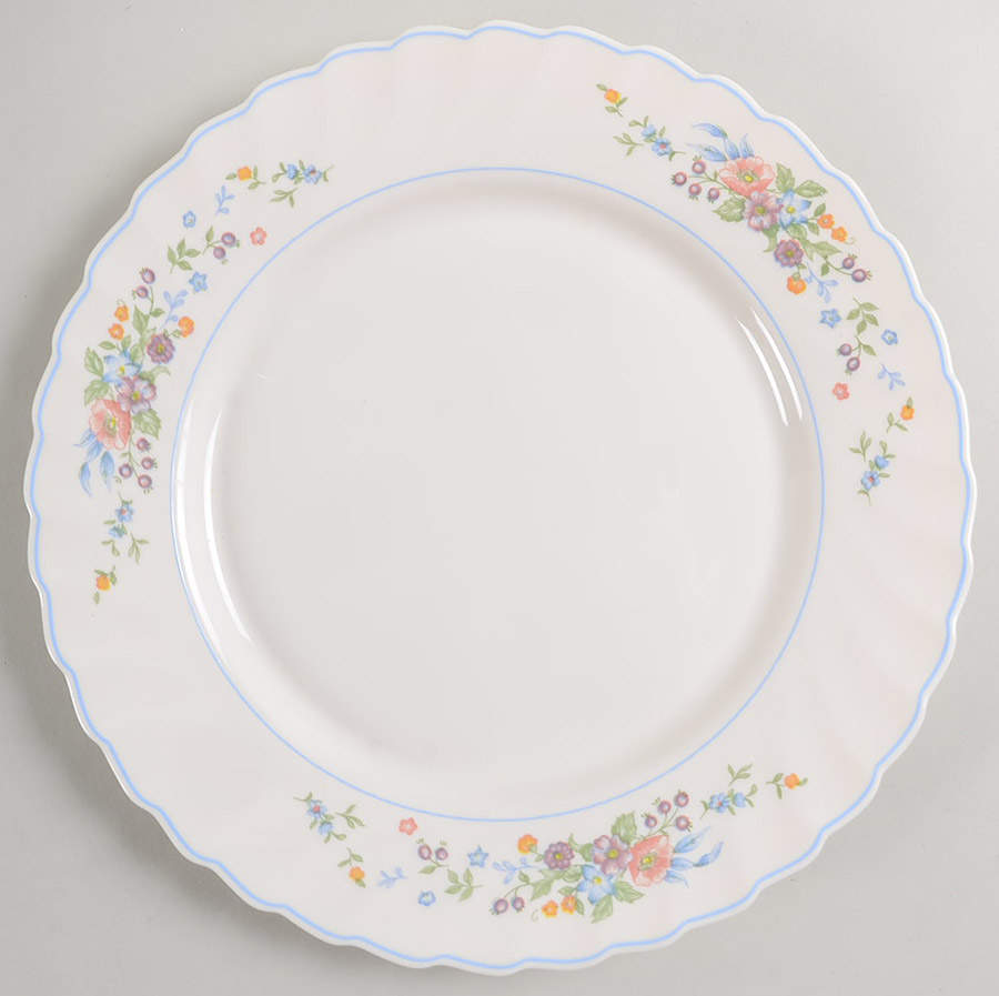 Victoria Dinner Plate by Arcopal-1
