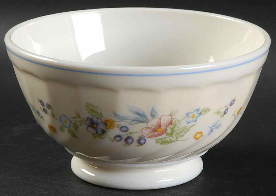 Victoria 5" All Purpose Bowl by Arcopal-1