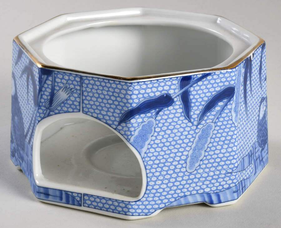 Blue Chinese Quail Warmer Stand No Burner by Arita-1
