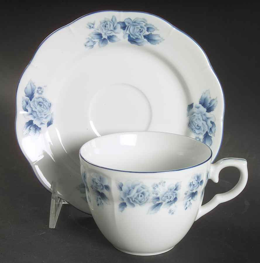 Blue Damask Flat Cup & Saucer Set by Arita-1