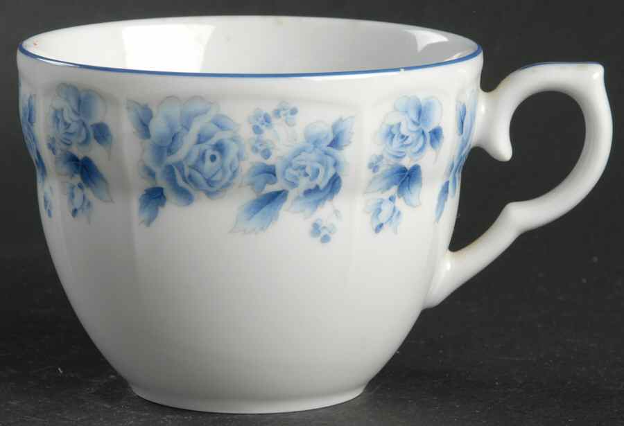 Blue Damask Flat Cup by Arita-1