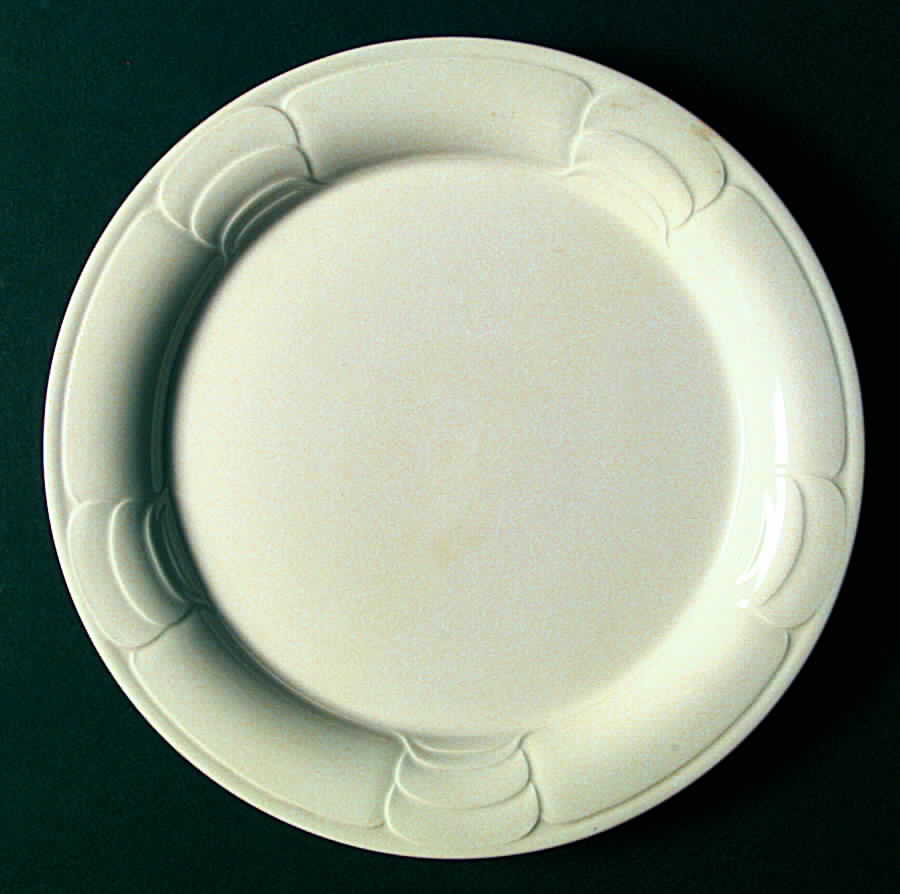 Cameo (No Trim) Dinner Plate by Arita-1