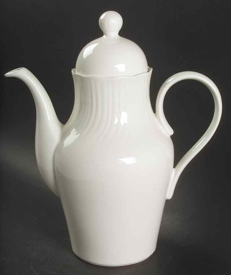 Casablanca Coffee Pot & Lid by Arita-1