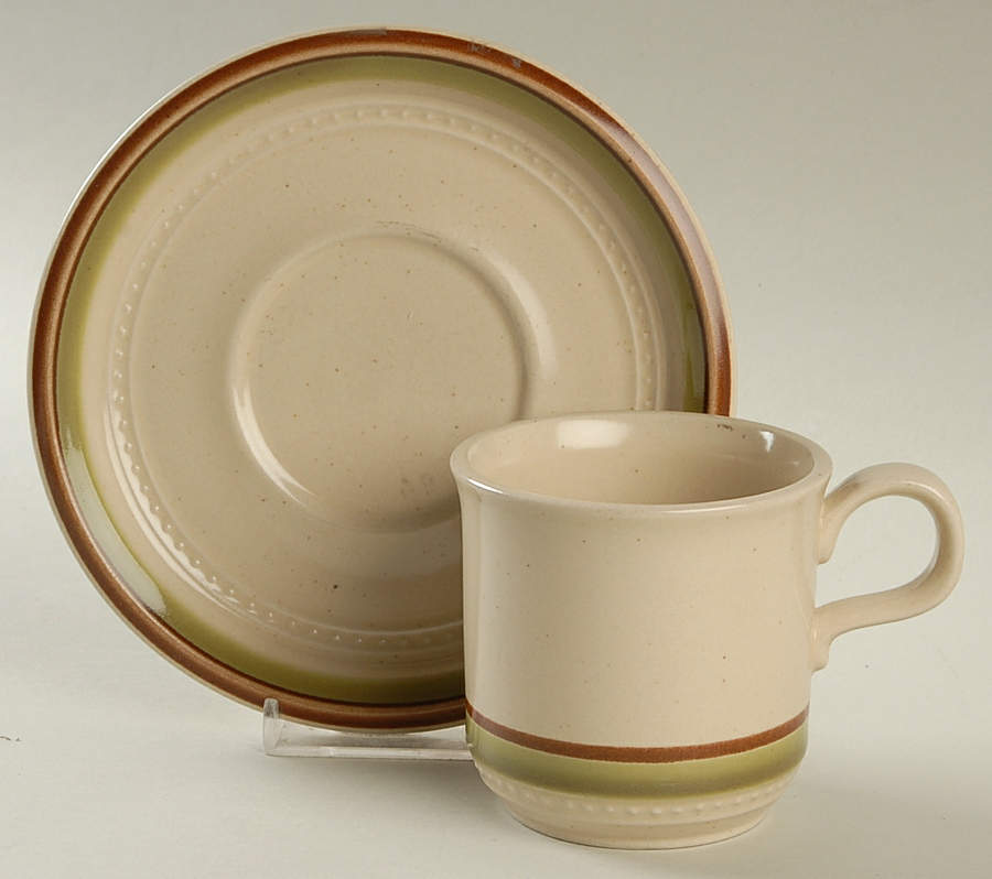 Daphne Flat Cup & Saucer Set by Arita-1