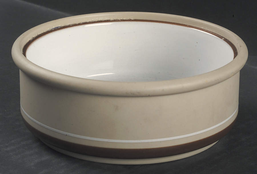 Genesis Beige Coupe Cereal Bowl by Arita-1