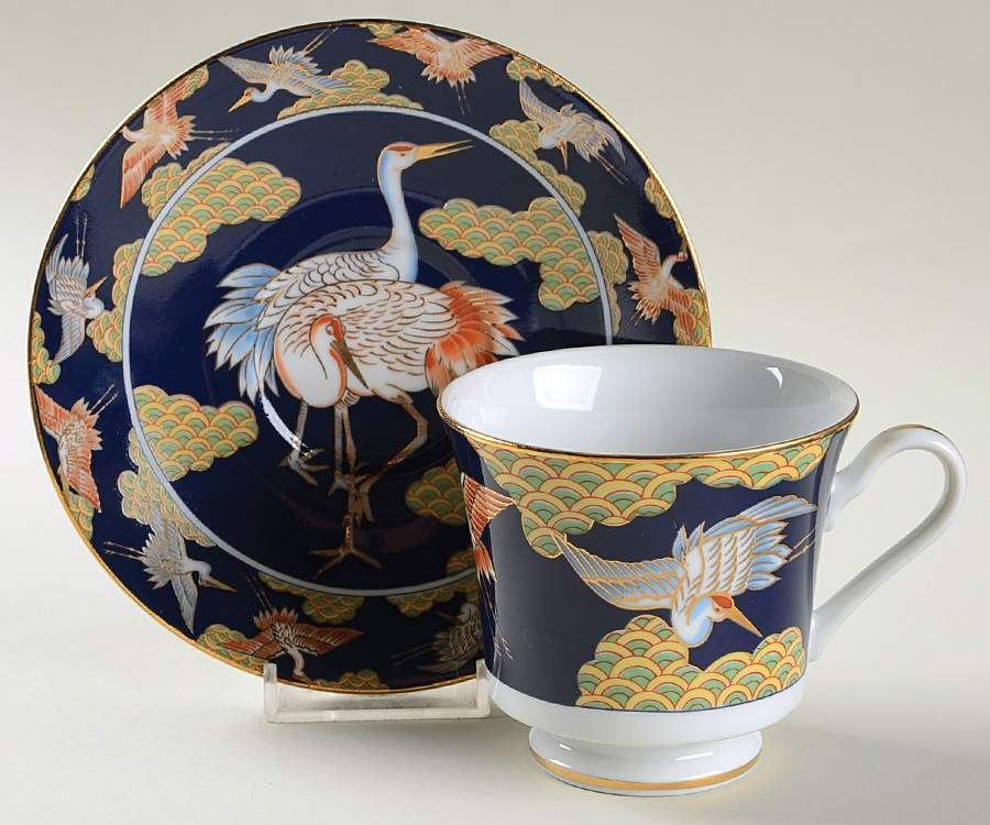 Golden Sagi Footed Cup & Saucer Set by Arita-1