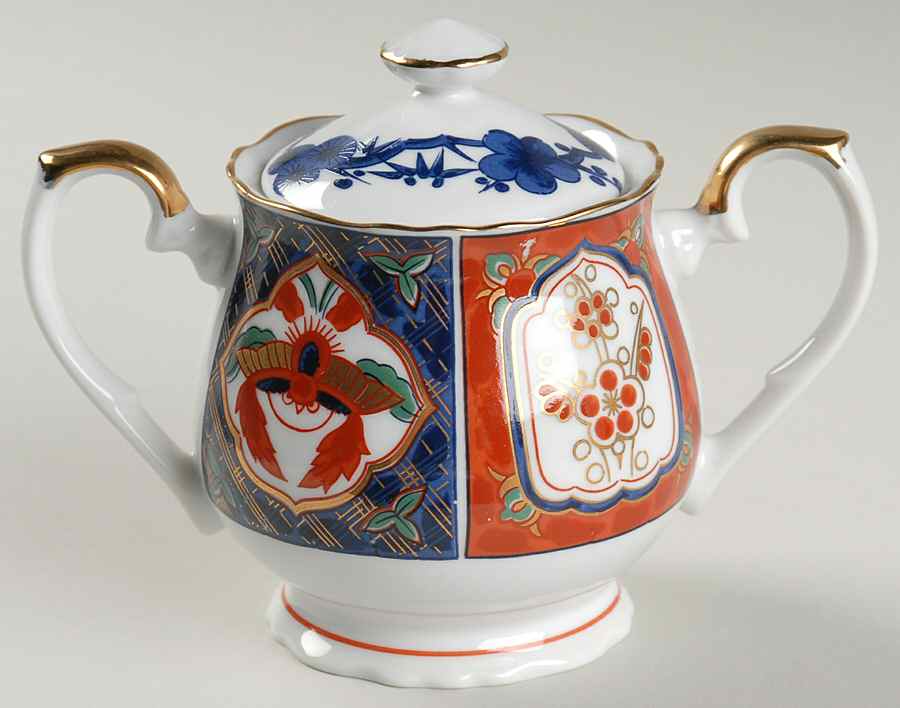Imari Sugar Bowl & Lid by Arita-1