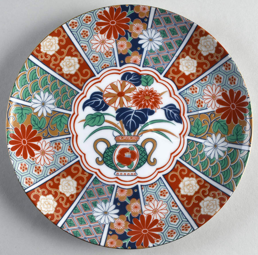 Imari Fan Snack Plate by Arita-1