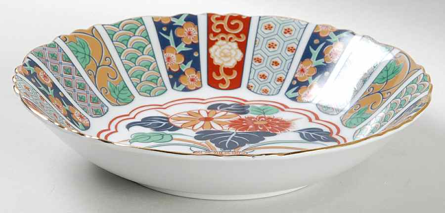 Imari Fan Coupe Soup Bowl by Arita-1
