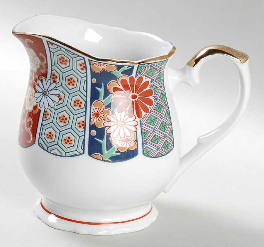 Imari Fan Creamer by Arita-1