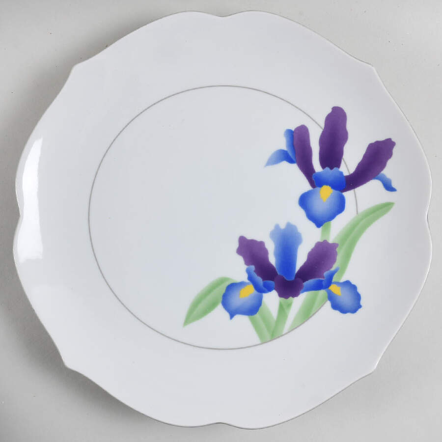 Iris 12" Chop Plate (Round Platter) by Arita-1