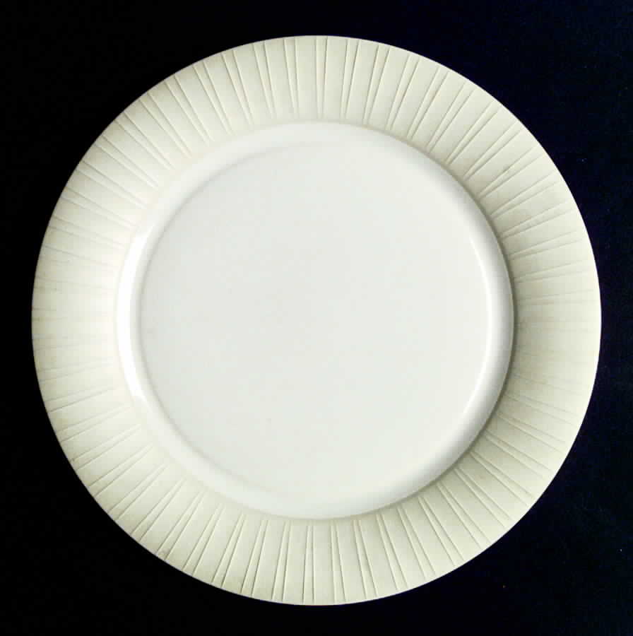 Lagoon Beige Dinner Plate by Arita-1