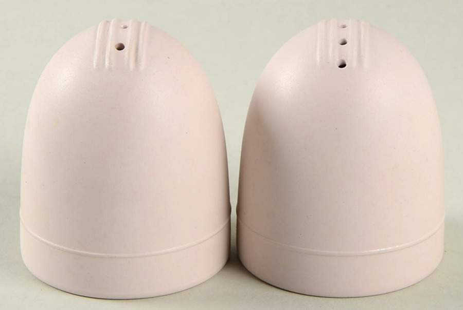 Lagoon Pink Salt & Pepper Set by Arita-1