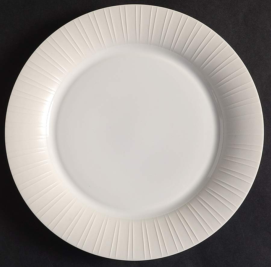 Lagoon Pearl Salad Plate by Arita-1