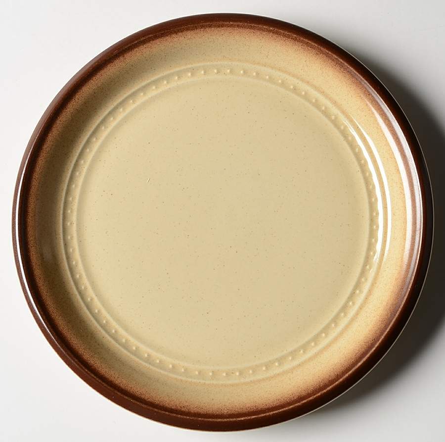 Nutmeg Salad Plate by Arita-1