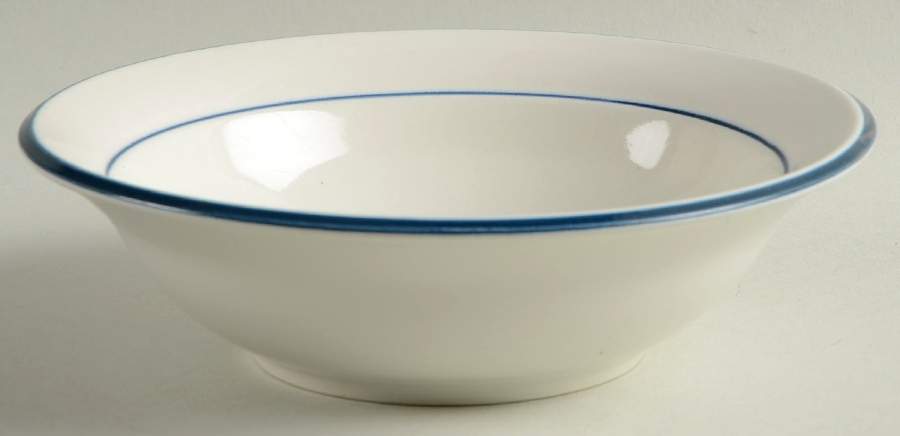 Petite Point Coupe Cereal Bowl by Arita-1
